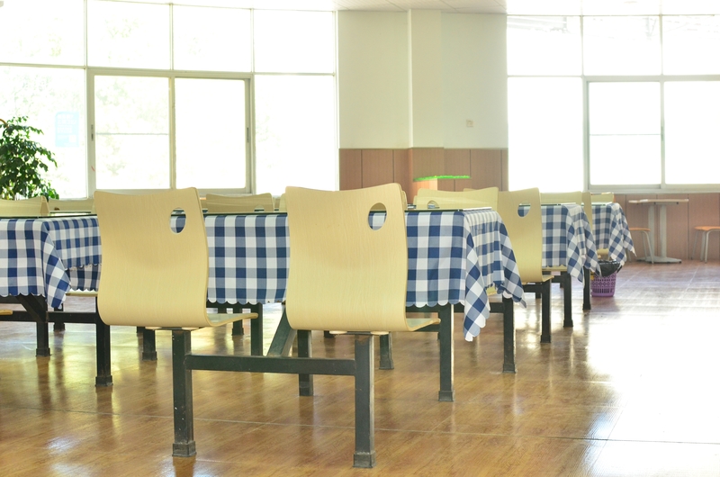 如何选择餐厅家具来提升顾客体验?功能与美感并重 如何选择餐厅家具来提升顾客体验?功能与美感并重